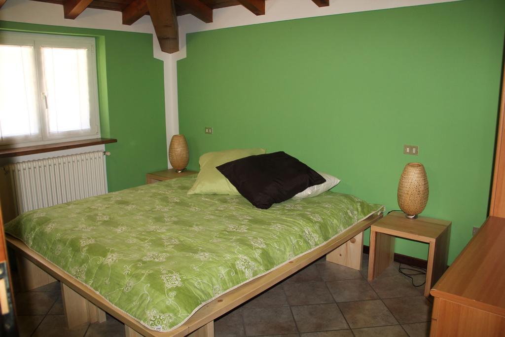 Veranda Beach Apartment Pianello Del Lario Oda fotoğraf